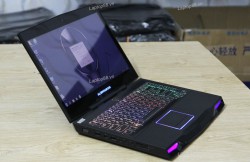 Laptop Gaming Alienware M14x R1 (Core i7 2620M, RAM 4GB, HDD 500GB, 3GB Nvidia Geforce GT 555M, 14 inch)