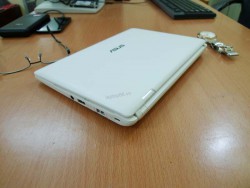 Netbook Asus EeePC X101CH (Atom N2600, RAM 2GB, HDD 320GB, Intel GMA 3600, 10.1 inch)