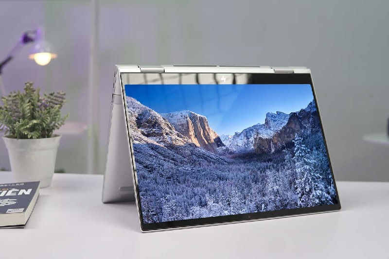 Những chiếc laptop HP màn hình cảm ứng đáng sở hữu nhất 2022