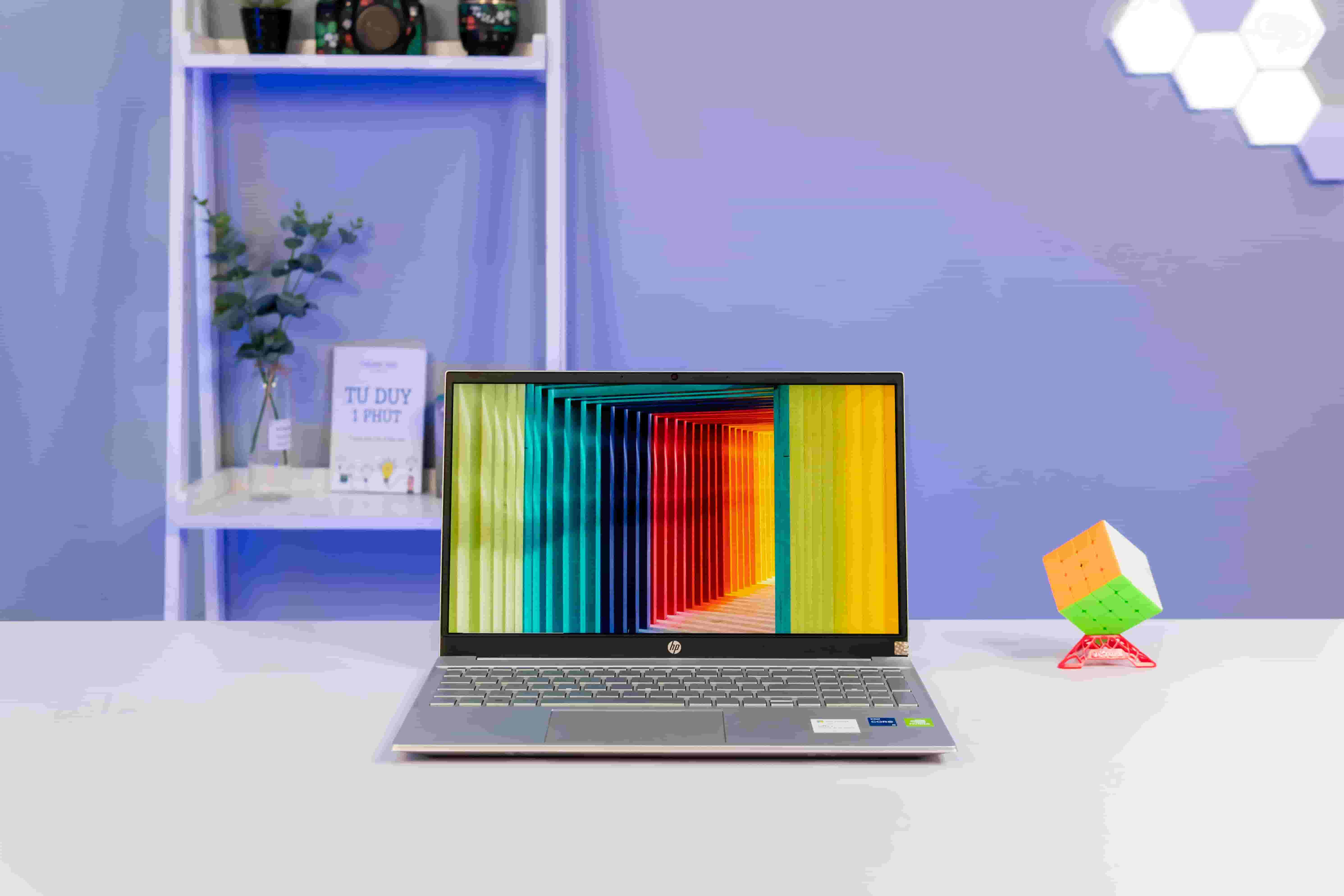Muốn có laptop vừa đẹp vừa ổn định - chọn ngay HP Pavilion Core i5 nhé!