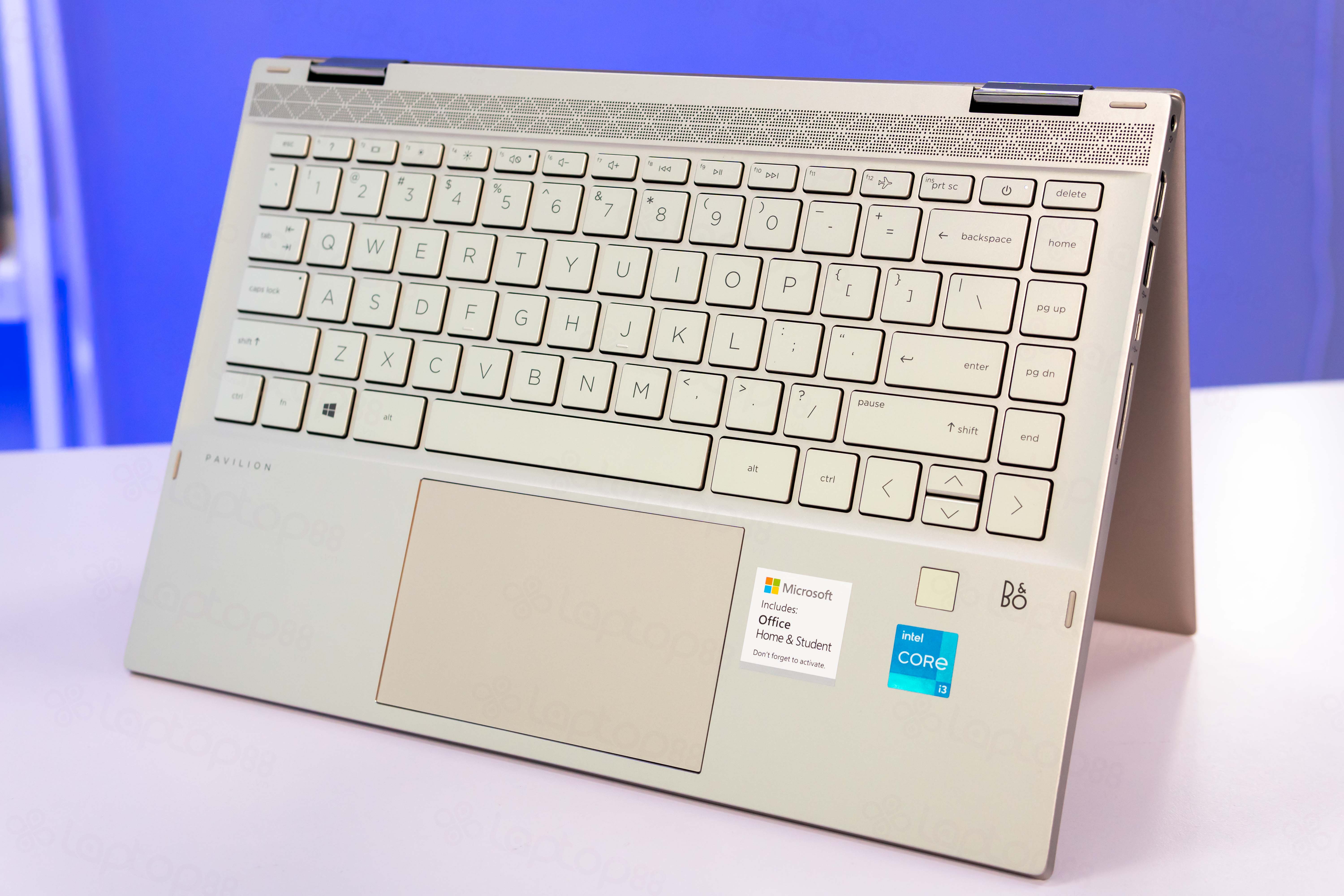 List laptop văn phòng HP Pavilion Core i3 bạn không nên bỏ lỡ!