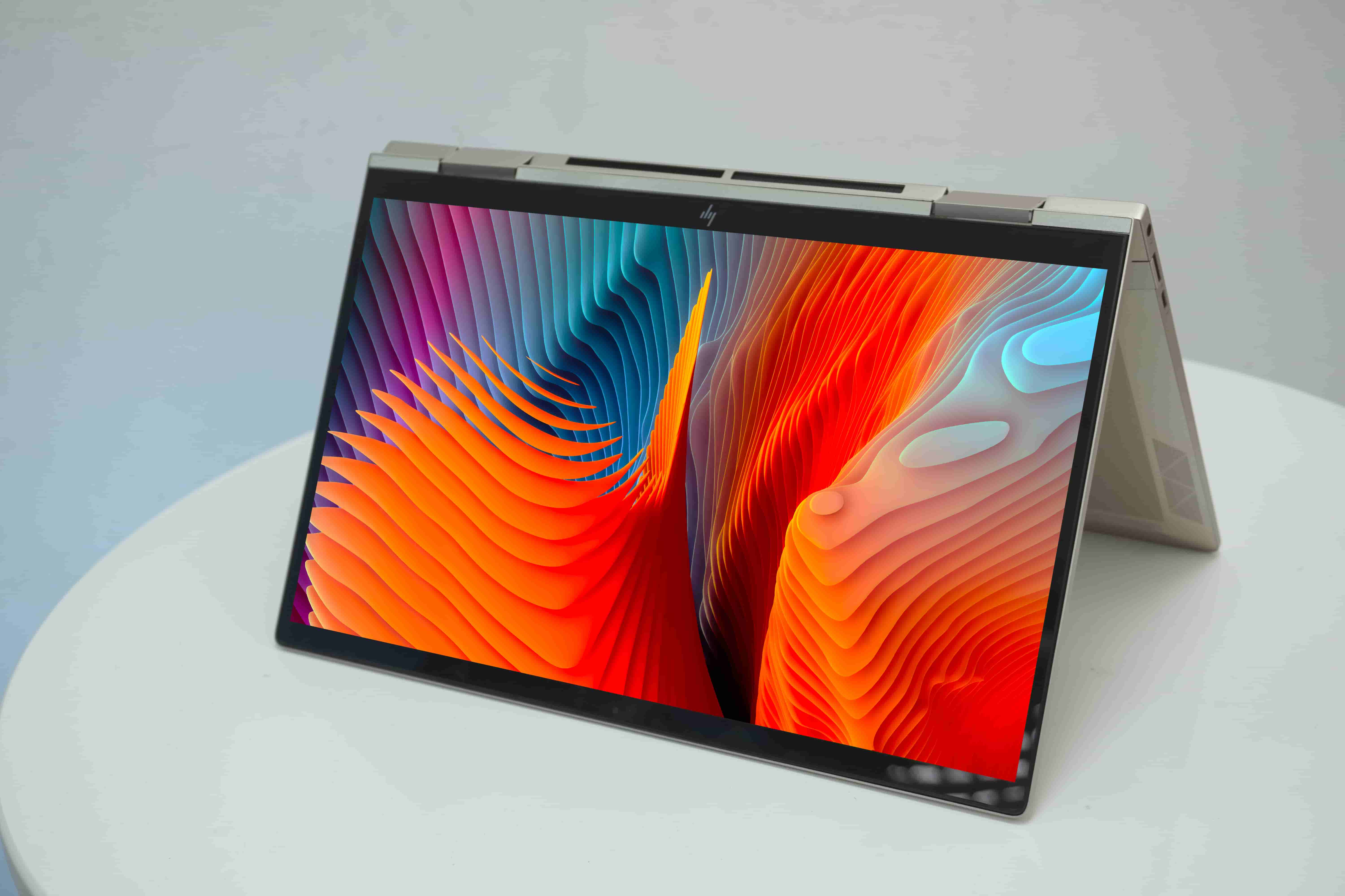 Top 3 laptop HP 360 độ màn hình cảm ứng dưới 20 triệu