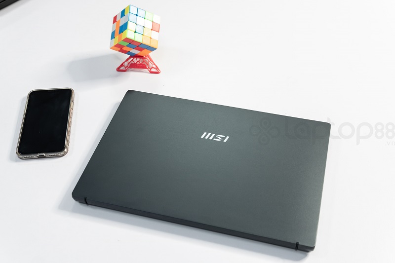 Laptop MSI Modern 14B11 đẹp, hiệu năng ổn, giá rẻ cho sinh viên và người mới đi làm