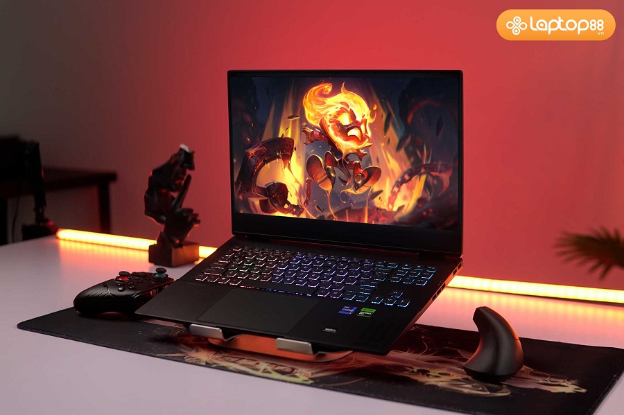HP Omen 2024 Ra mắt chiếc laptop gaming nhẹ nhất thế giới