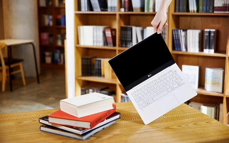 LG Gram 2018 - Chiếc laptop văn phòng cao cấp, nâng tầm trải nghiệm người dùng!