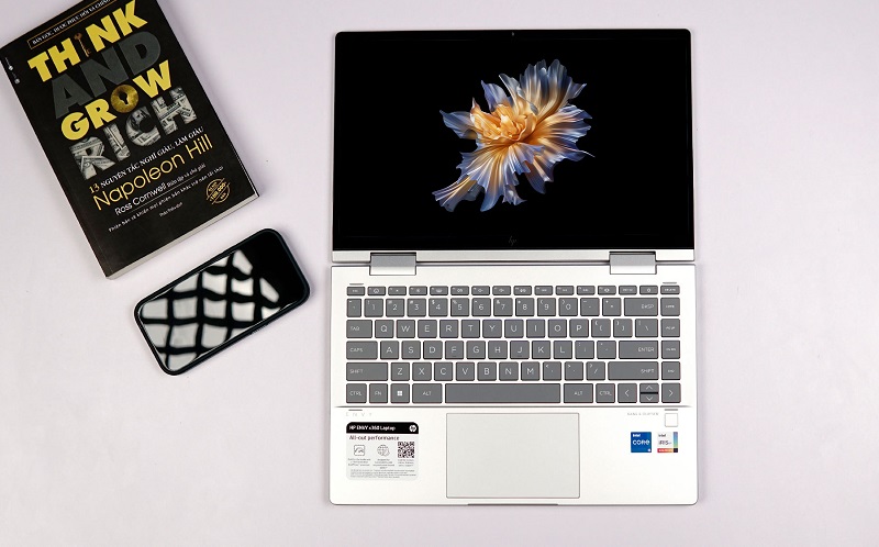 Laptop HP Envy 13 và 5 lý do mà bạn nên chi tiền để mua!