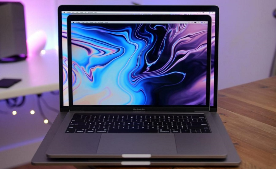 Đừng bỏ lỡ Macbook 2018 Pro  Chiếc laptop NGON - RẺ NHẤT cho creator năm 2024 này!