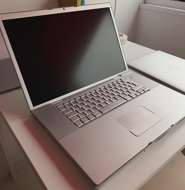 Macbook 2006 - Đã 18 năm kể từ khi chiếc Macbook đầu tiên ra đời