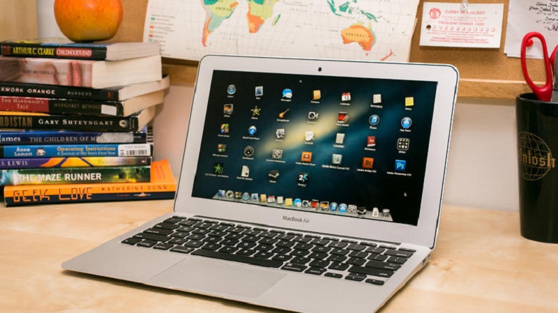 Macbook 11 inch: Chỉ hợp với những người thích máy gọn, cấu hình “đủ dùng”!