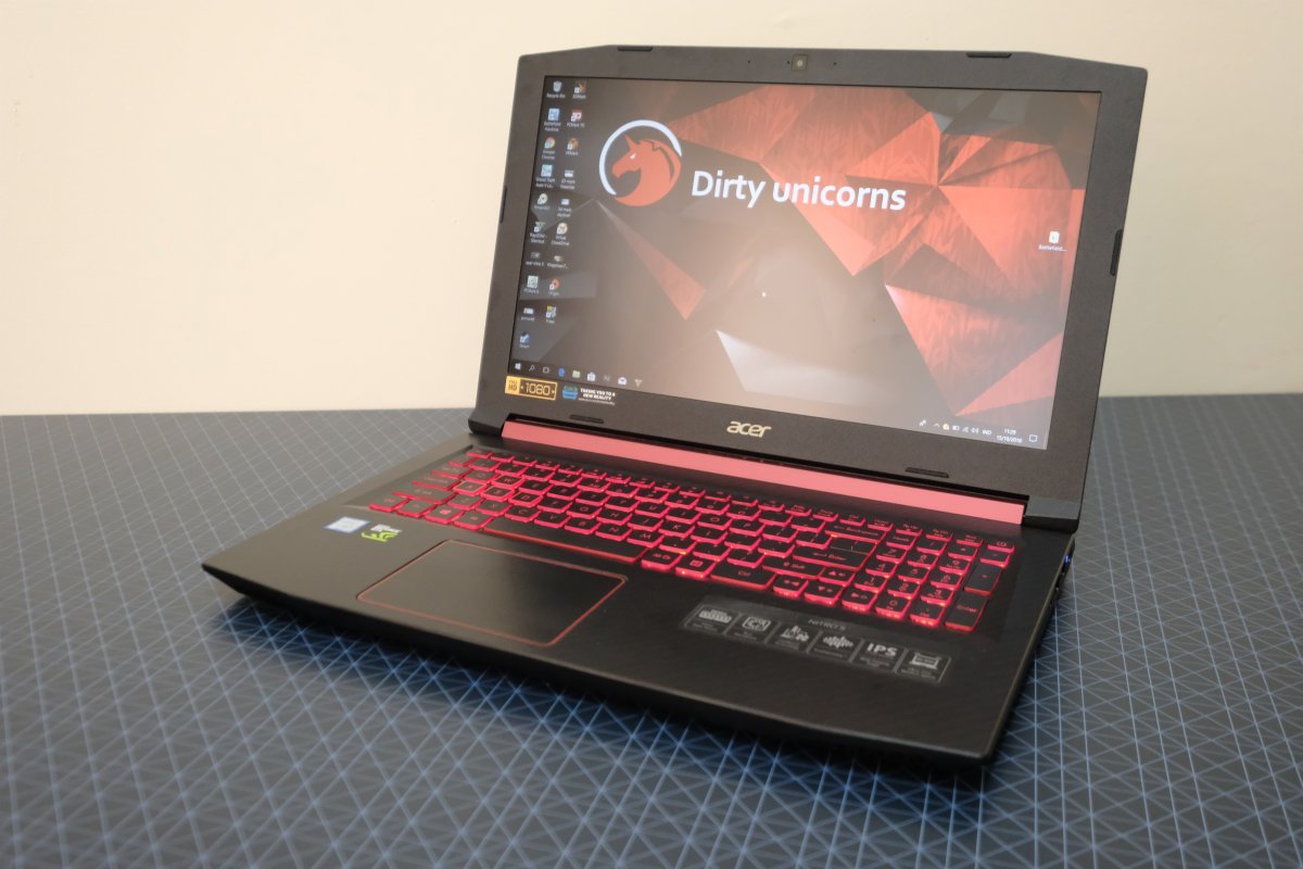 Acer Nitro 5 2018 Carbon - Mẫu laptop gaming đẹp ngon đình đám một thời 