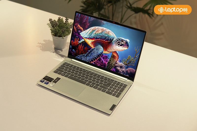 List những chiếc laptop Lenovo Ideapad cực đang sở hữu năm 2024!