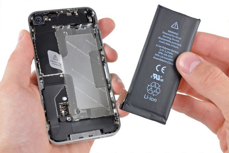 Pin điện thoại còn bao nhiêu % thì nên thay?