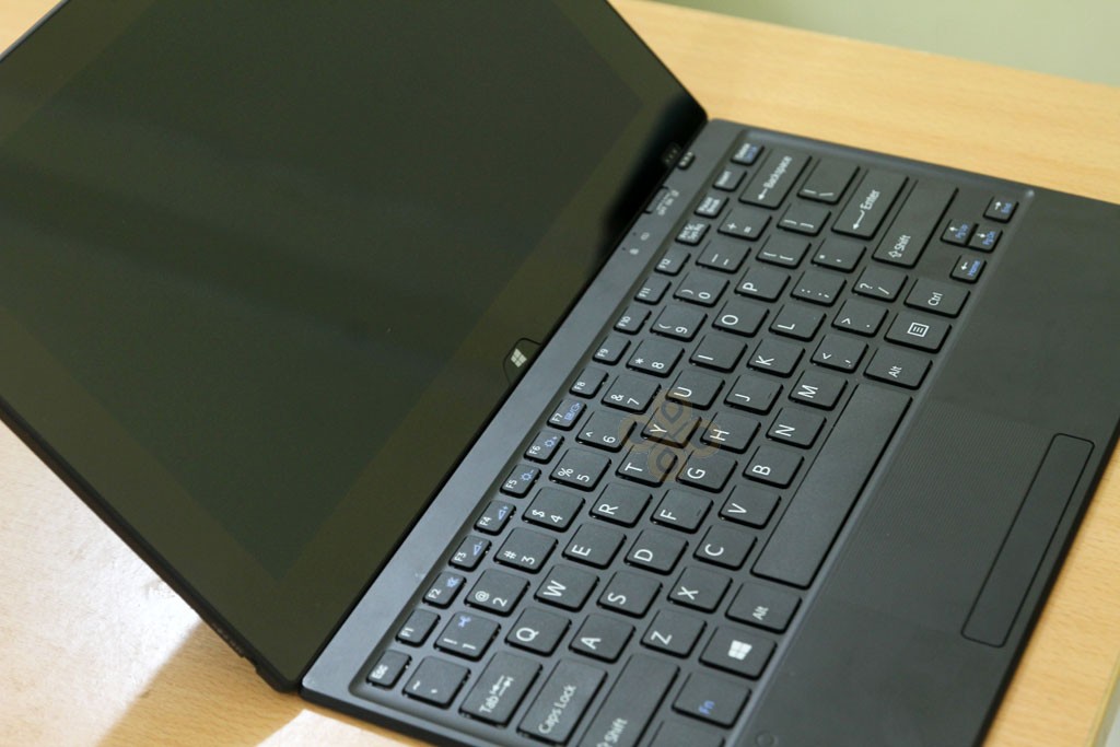 Sony Vaio Tap 11 SVT11215SGB Sony Vaio Tap 11 SVT11215SGB chiclet