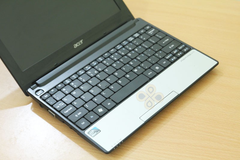 Aspire one d255. Нетбук Acer Aspire one 255. Acer Aspire one d255. Нетбук Асер Aspire one d255. Нетбук Acer Aspire one d255 характеристики.