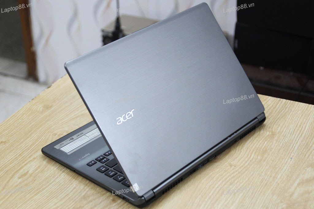 Bán laptop cũ Acer Aspire V5-473 core i3 giá rẻ ở Hà Nội