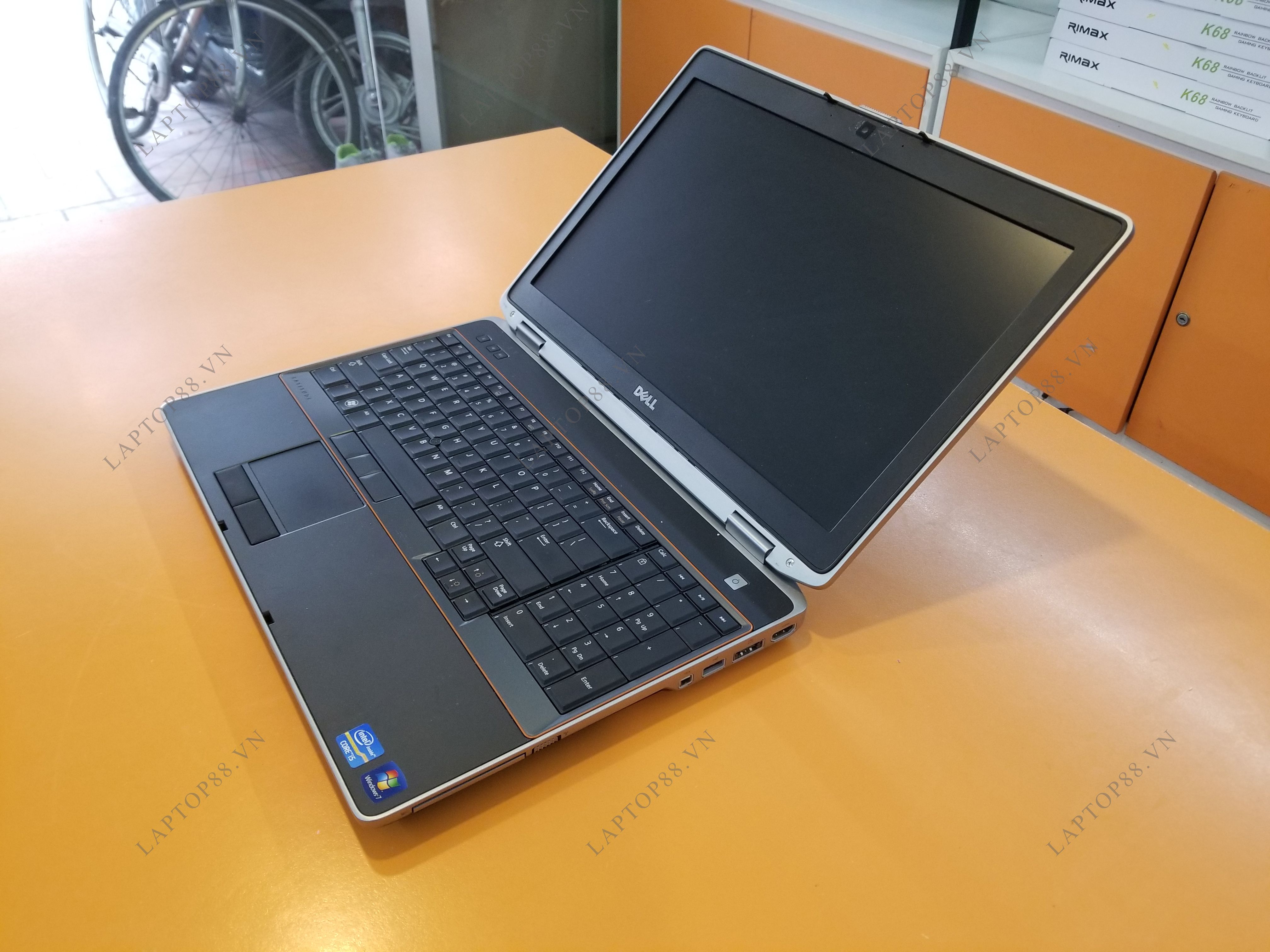 Bán laptop cũ Dell Latitude E6520 core i5 giá rẻ nhất VN