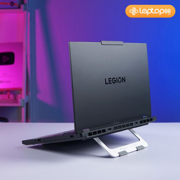 Laptop Cũ Gaming Lenovo Legion 5 15IRX10 - Intel Core i7 14700HX | 24GB | 1TB | RTX 5070 | 15 Inch WQXGA OLED