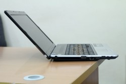 Laptop Acer Emachines E730G (Core i5 560M, RAM 2GB, HDD 500GB, AMD Radeon HD 5470M, 15.6 inch)
