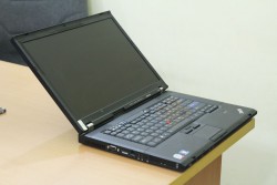 Laptop Lenovo Thinkpad T500 (Core 2 Duo P8600, RAM 2GB, 160GB, Intel GMA X4500MHD, 15.4 inch)