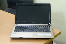 Laptop Acer Aspire 4752G (Core i3-2350M, RAM 2GB, HDD 500GB, 1GB Geforce 610M, 14 inch, FreeDOS)