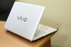 Laptop Sony Vaio EJ VPCEJ (Core i7 2630QM, RAM 4GB, HDD 500GB, Intel HD Graphics 3000, 17.3 inch)