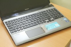 Laptop Sony Vaio SVE15 (Core i7 3612QM, RAM 8GB, 750GB, Intel HD Graphics 4000, 15.6 inch)