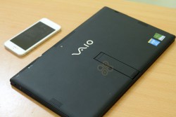 Laptop Sony Vaio Tap 11 SVT11215SGB (Core i5 4210Y, RAM 4GB, SSD 128GB, Intel HD Graphics 4200, 11.6 inch FullHD touch cảm ứng đa điểm)