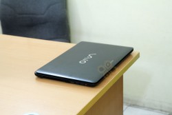 Laptop Sony Vaio SVF15322SGB (Core i3 4005U, RAM 2GB, HDD 500GB, Intel HD Graphics 4400, 15.6 inch