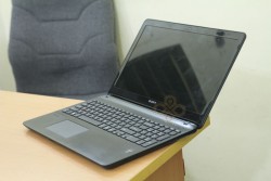 Laptop Sony Vaio SVF15322SGB (Core i3 4005U, RAM 2GB, HDD 500GB, Intel HD Graphics 4400, 15.6 inch