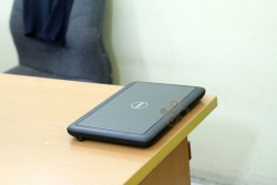 Netbook Dell Inspiron Duo (Atom N550, RAM 2GB, HDD 320GB, Intel GMA 3150, 10.1 inch cảm ứng touchscreen)