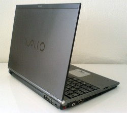 Laptop Sony Vaio SZ640N (Core 2 Duo-T7250, RAM 2GB, 160GB, Intel GMA X3100, 13.3 inch, FreeDOS)