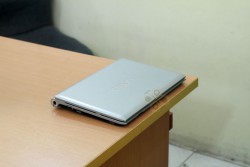 Laptop Sony Vaio YB35AG (AMD E-450, RAM 2GB, HDD 320GB, AMD Radeon HD 6320M, 11.6 inch, FreeDOS)
