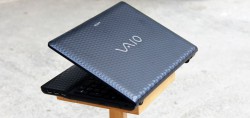 Laptop Sony Vaio VPC-EL1E1E (AMD E-350, RAM 4GB, HDD 320GB, AMD Radeon HD 6310M, 15.5 inch, FreeDOS)