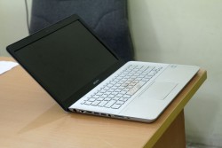 Sony Vaio SVF14A16SGS (Core i7 3537U, RAM 8GB, 750GB, Nvidia Geforce GT 735M, 14 inch FullHD)