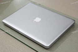 Macbook Pro MB990 CTO (Core 2 Duo P7550, RAM 4GB, HDD 250GB, Nvidia Geforce 9400M, 13.3 inch)