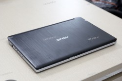 Laptop Asus TP550LA (Core i3 4030U, RAM 4GB, HDD 500GB, Intel HD Graphics 4400, 15.6 inch cảm ứng - touch screen)