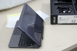 Laptop Asus Transformer Book T100TA tabletPC (Atom Z3740, RAM 2GB, SSD 32GB, 10.1 inch cảm ứng)