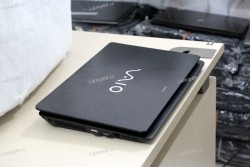 Laptop Sony Vaio VPCF23EFX (Core i7 2670QM, RAM 4GB, HDD 500GB, 1GB Geforce GT 540M, 16.4 inch FullHD)