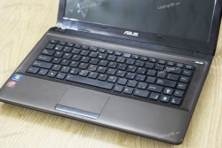 Laptop Asus K42JA (Core i7 620M, RAM 4GB, HDD 500GB, 2GB AMD Radeon HD 5730M, 14 inch)
