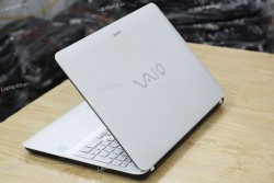 Laptop Sony Vaio SVF15217SGW (Core i3 3227U, RAM 4GB, HDD 500GB, Nvidia Geforce GT 740M, 15.6 inch cảm ứng)