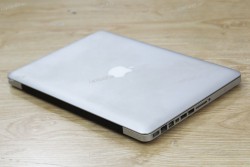 Macbook Pro MC700 (Core i5 2415M, RAM 4GB, HDD 500GB, Intel HD Graphics 3000, 13.3 inch)