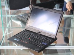 Laptop Lenovo Thinkpad X230 Tablet (Core i7 3520M, RAM 4GB, SSD 120GB, Intel HD Graphics 4000, LED 12.5 Multitouch IPS) 