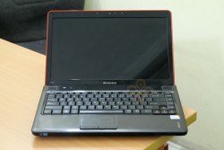 Laptop Lenovo Ideapad Y450 (Core 2 Duo-T6600, RAM 2GB, HDD 320GB, Intel GMA X4500MHD, 14 inch, FreeDOS)