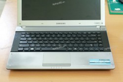 Laptop Samsung RV409 (Core i3-380M, RAM 2GB, HDD 500GB, Intel HD Graphics, 14 inch, FreeDOS)