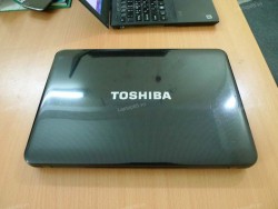 Laptop Toshiba Satellite L840 (Core i5 2410M, RAM 2GB, HDD 250GB, 1GB AMD Radeon HD 7670M, 14 inch)
