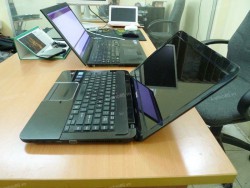 Laptop Toshiba Satellite L840 (Core i5 2410M, RAM 2GB, HDD 250GB, 1GB AMD Radeon HD 7670M, 14 inch)