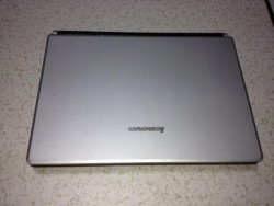 Laptop Lenovo Y410 (Core 2 Duo T5670, 1GB, 160GB, Intel GMA X3100, 14 inch)