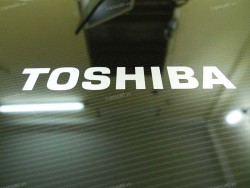 Laptop Toshiba Satellite L500 (Core i3 330M, RAM 2GB, HDD 320GB, ATI Radeon HD 5145, 15.6 inch)