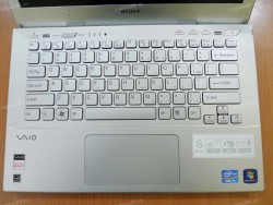 Laptop Sony Vaio SVS13112EGS (Core i5 3210M, RAM 4GB, HDD 500GB, Intel HD Graphics 4000, 13.3 inch)