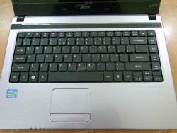 Laptop Acer Aspire 4752 Purple (Core i3 2310M, RAM 2GB, HDD 320GB, Intel HD Graphics 3000, 14 inch)